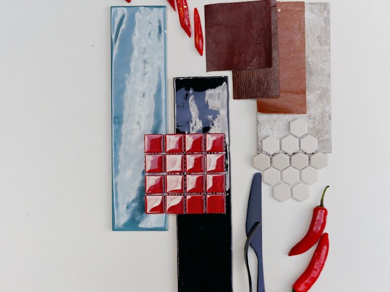 chilli and knife decor